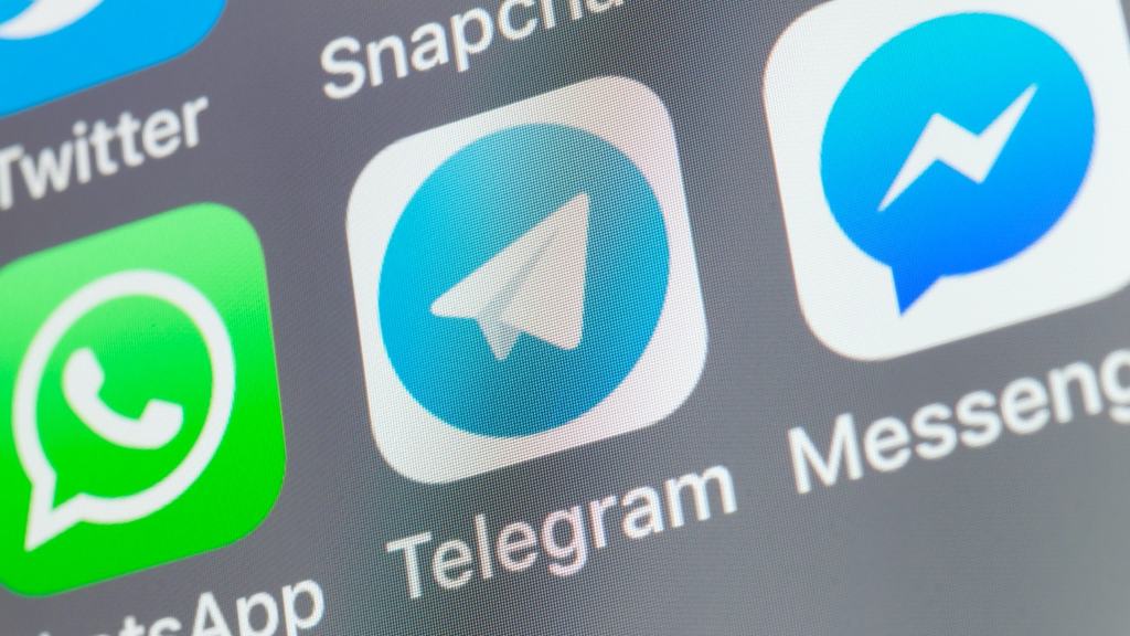 ¿Hay canales de apuestas Bet365 en Telegram?
